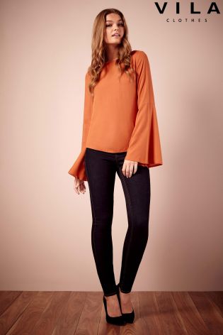 Vila Bell Sleeve Top